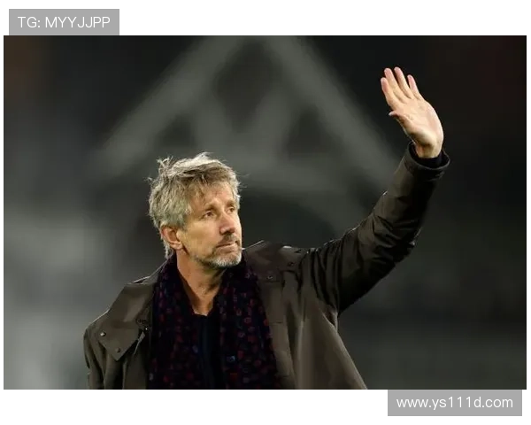 范德萨谈曼联阵容调整与首发选择